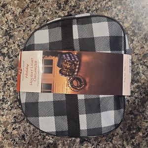 Huntington Home Holiday Light & Extension Cords Organizer plaid new has 3 reels